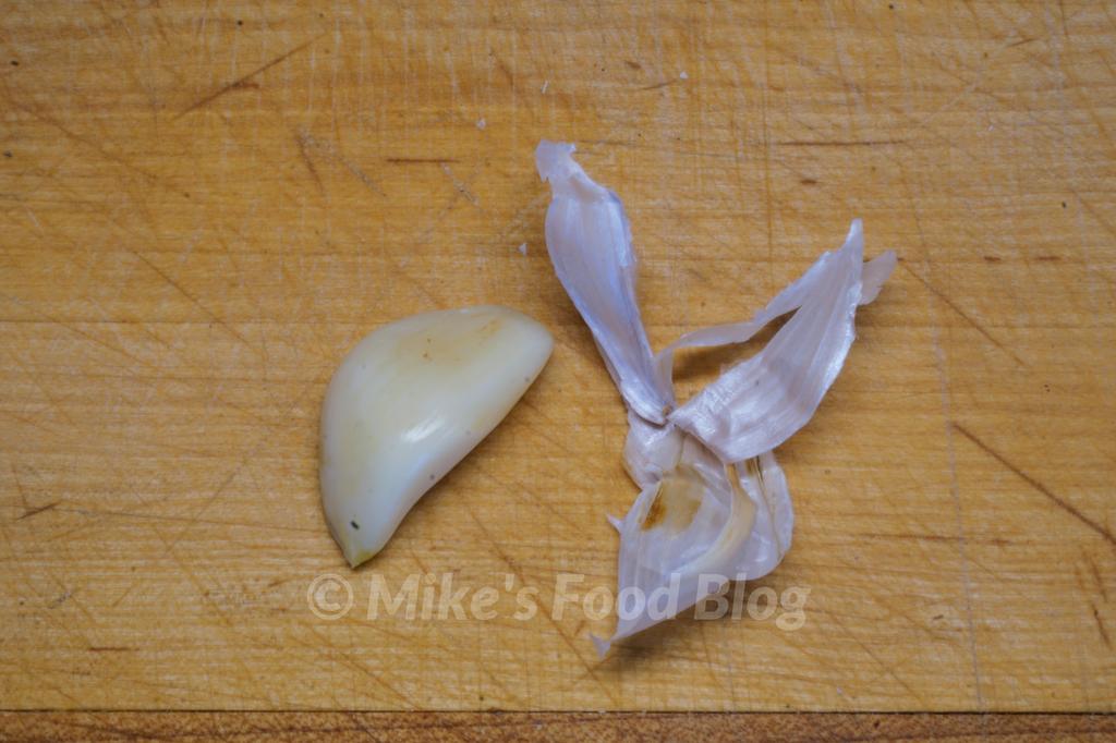 Remove Final Garlic Skin